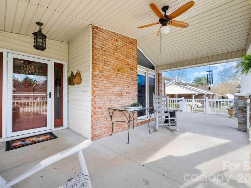 279 Plantation Road, Rock Hill, SC 29732.  MLS# CAR4353289, YatesRealty ID 7658. 