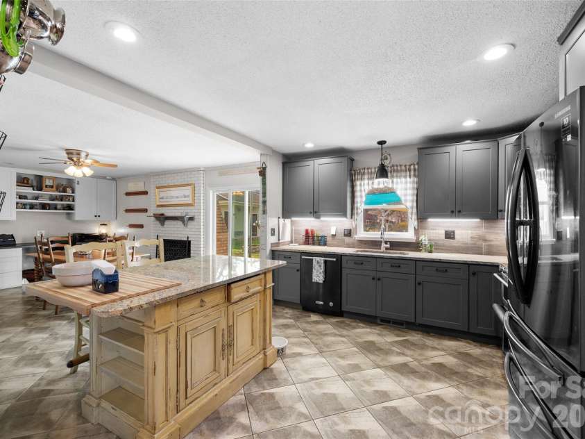 279 Plantation Road, Rock Hill, SC 29732.  MLS# CAR4353289, YatesRealty ID 7658. 
