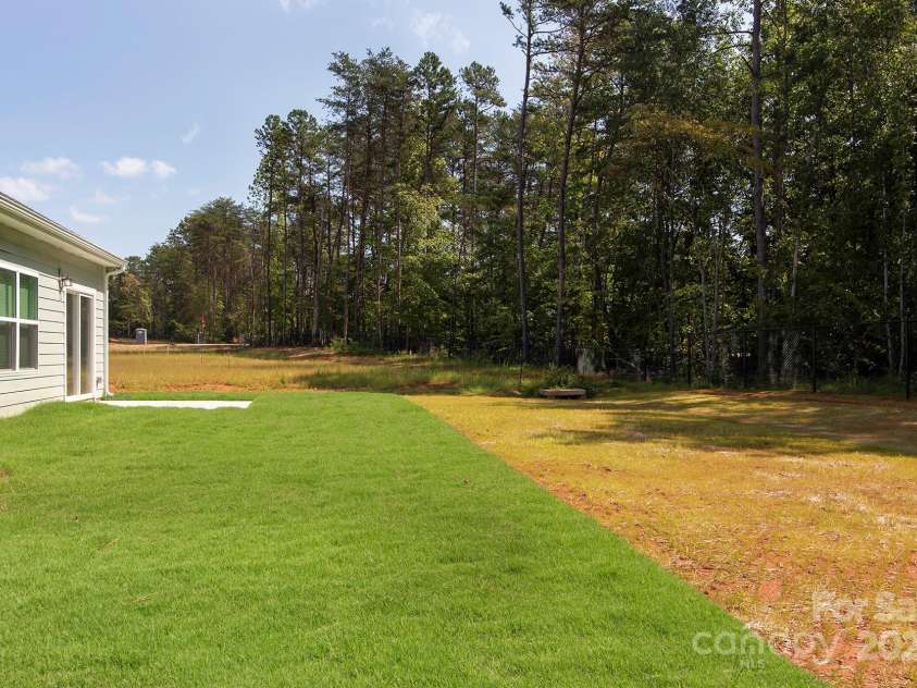 111 Tradesmen Trail, Troutman, NC 28166.  MLS# CAR4232144, YatesRealty ID 7659. 