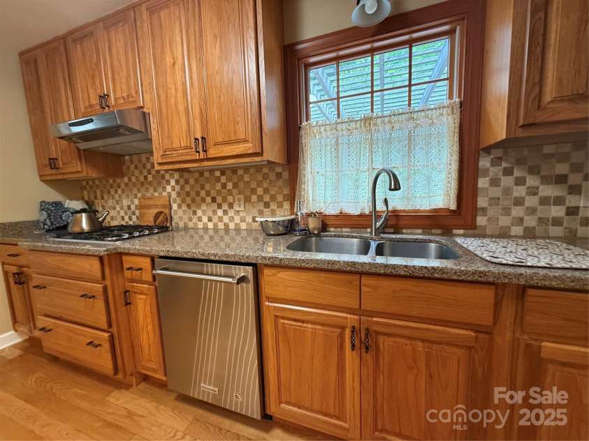 46 High Meadow Lane, Waynesville, NC 28786.  MLS# CAR4276841, YatesRealty ID 766. 