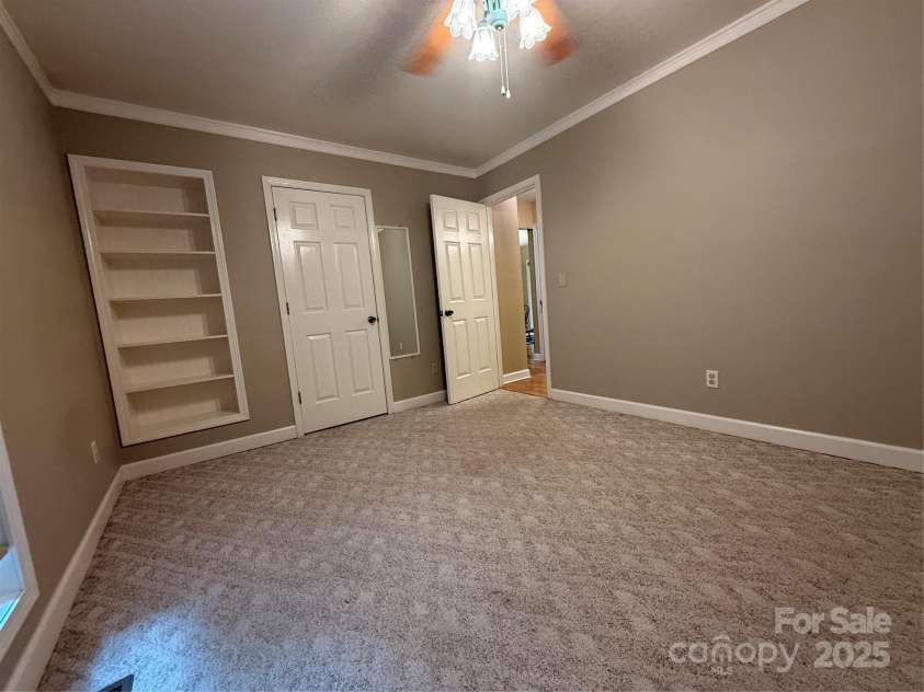 46 High Meadow Lane, Waynesville, NC 28786.  MLS# CAR4276841, YatesRealty ID 766. 