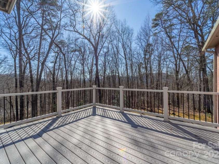 832 Asheville Highway, Sylva, NC 28779.  MLS# CAR4333910, YatesRealty ID 766. 