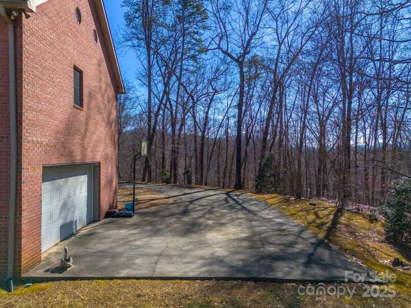 832 Asheville Highway, Sylva, NC 28779.  MLS# CAR4333910, YatesRealty ID 766. 