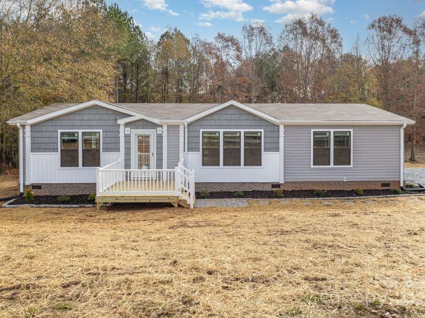 146 Lionel Street, Mooresboro, NC 28114.  MLS# CAR4205731, YatesRealty ID 7660. Front