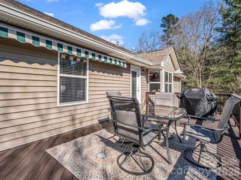 3 Wagon Trace, Flat Rock, NC 28731.  MLS# CAR4361926, YatesRealty ID 7660. 