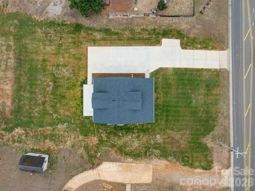109 Main Street, Granite Falls, NC 28630.  MLS# CAR4341222, YatesRealty ID 7661. 