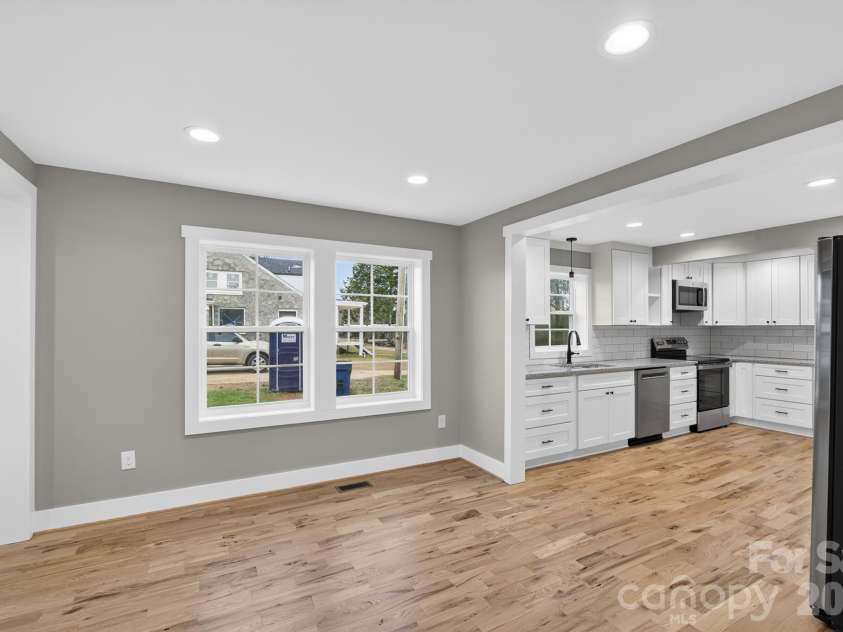 109 Main Street, Granite Falls, NC 28630.  MLS# CAR4341222, YatesRealty ID 7661. 