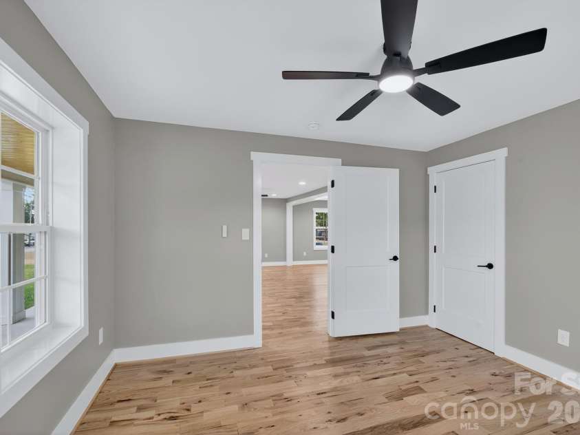109 Main Street, Granite Falls, NC 28630.  MLS# CAR4341222, YatesRealty ID 7661. 