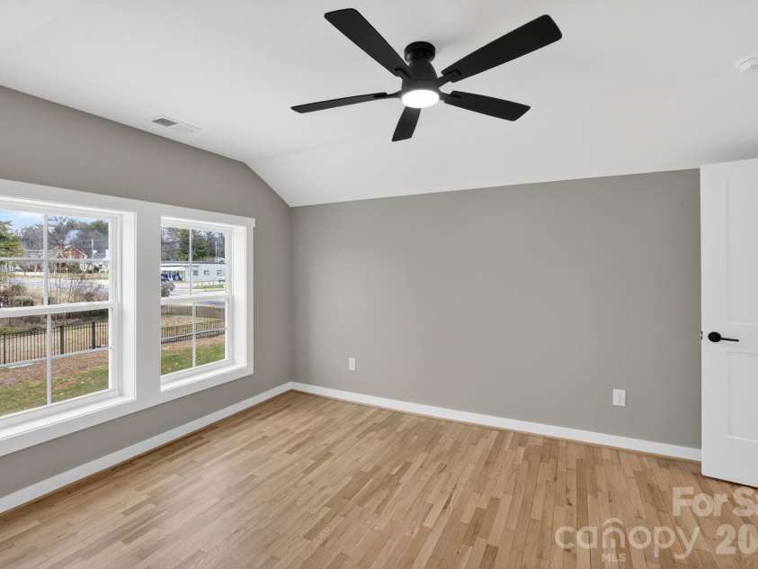 109 Main Street, Granite Falls, NC 28630.  MLS# CAR4341222, YatesRealty ID 7661. 
