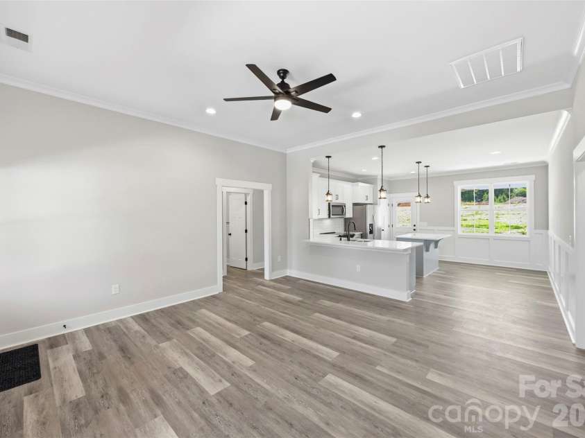 1010 Speight Road, Albemarle, NC 28001.  MLS# CAR4354152, YatesRealty ID 7662. 
