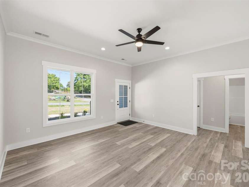 1010 Speight Road, Albemarle, NC 28001.  MLS# CAR4354152, YatesRealty ID 7662. 