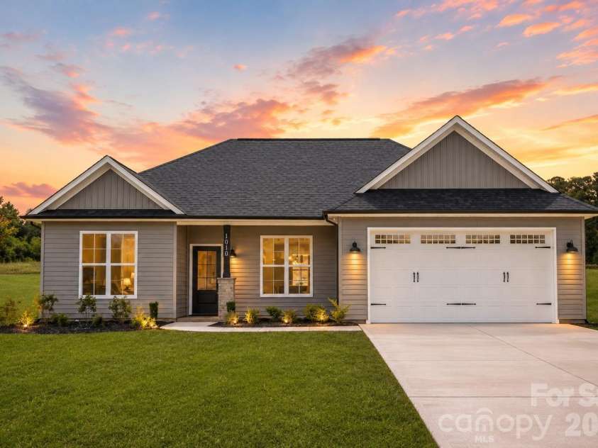 1010 Speight Road, Albemarle, NC 28001.  MLS# CAR4354152, YatesRealty ID 7662. 