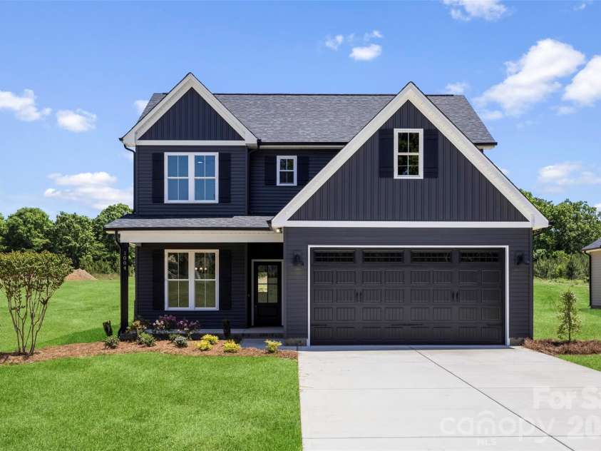1004 Speight Road, Albemarle, NC 28001.  MLS# CAR4351117, YatesRealty ID 7663. 