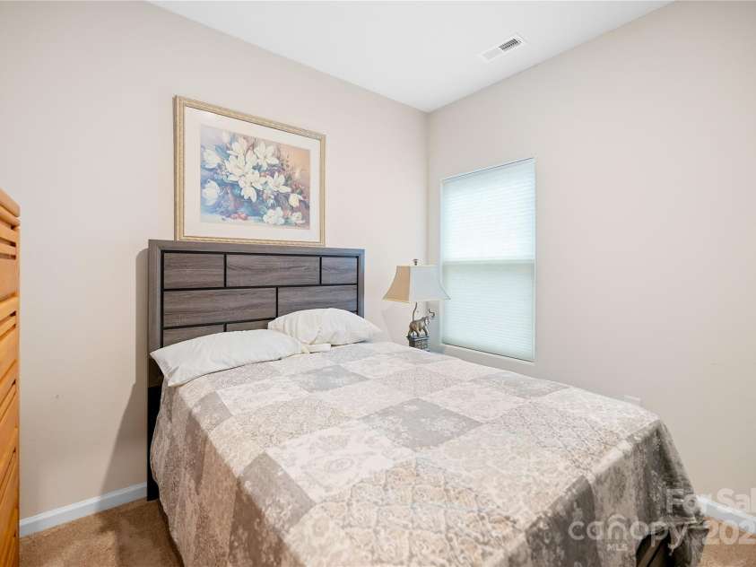 3222 Maple Ridge Drive, Gastonia, NC 28052.  MLS# CAR4234828, YatesRealty ID 7663. 