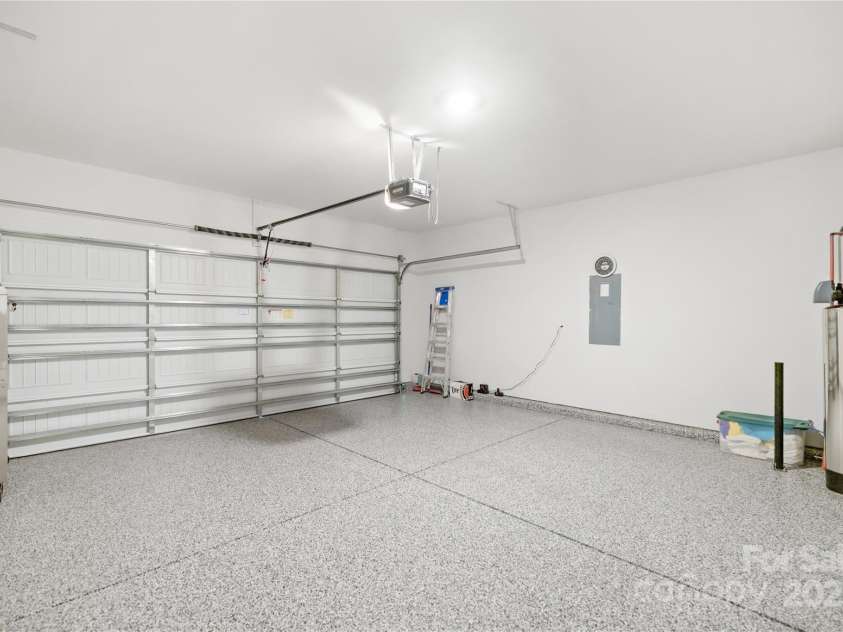 3222 Maple Ridge Drive, Gastonia, NC 28052.  MLS# CAR4234828, YatesRealty ID 7663. 