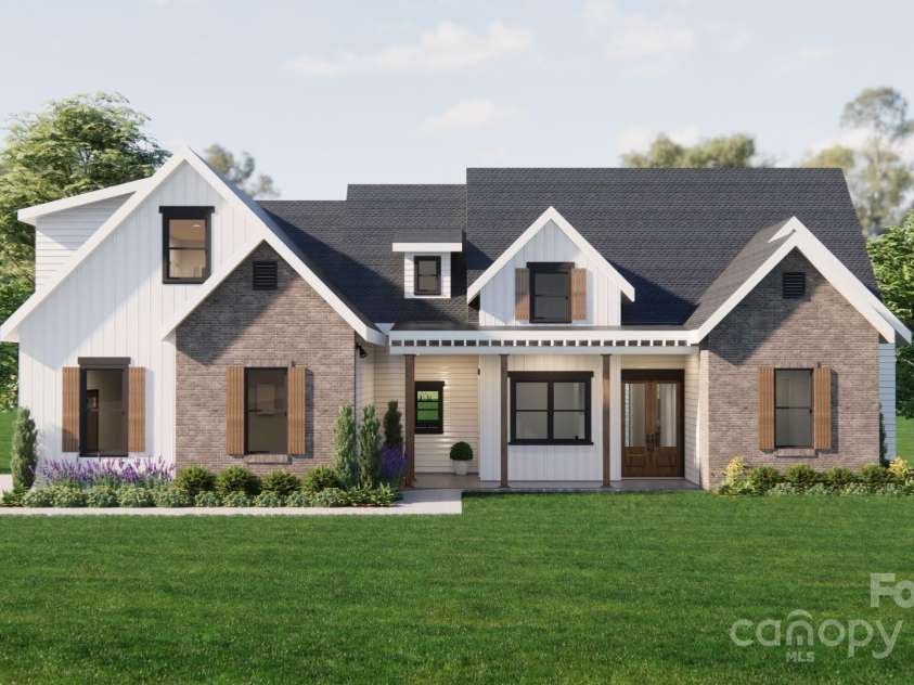 2910a Williams Road, Matthews, NC 28105.  MLS# CAR4227388, YatesRealty ID 7666. 