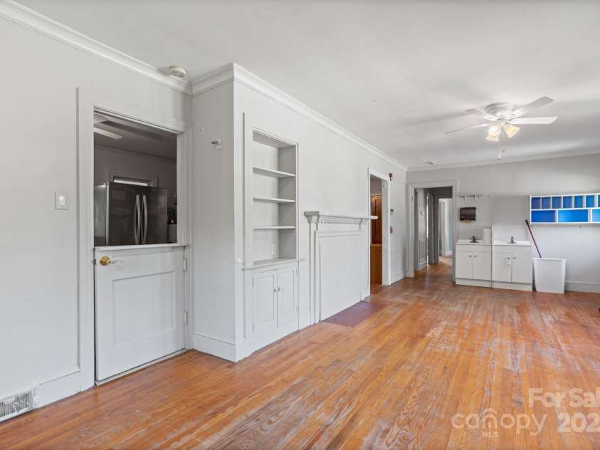 536 Hartness Road, Statesville, NC 28677.  MLS# CAR4249426, YatesRealty ID 7668. 