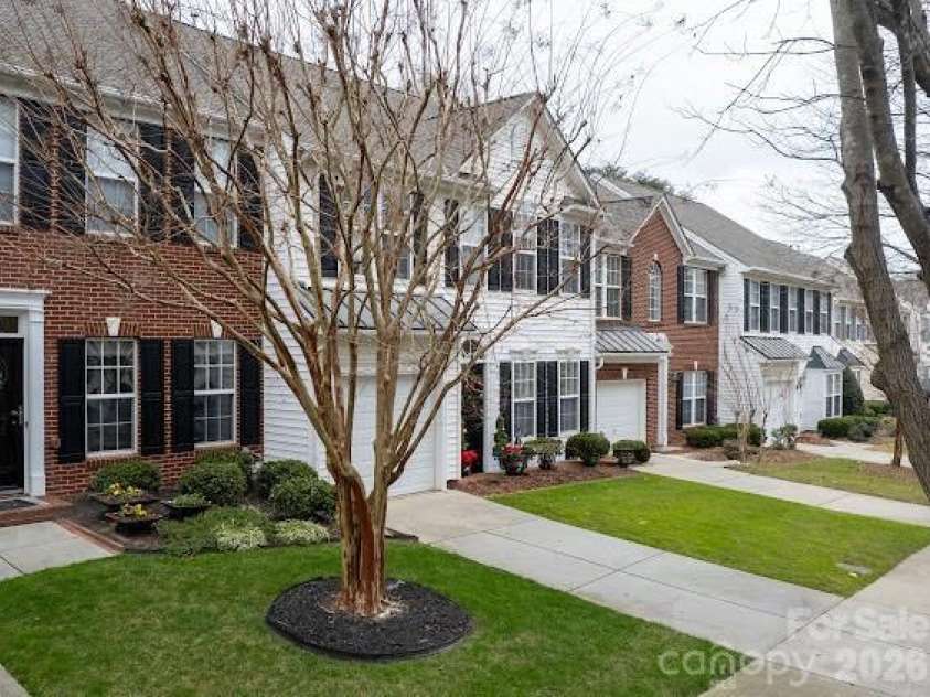 142 Arcadian Way, Mooresville, NC 28117.  MLS# CAR4327818, YatesRealty ID 767. 