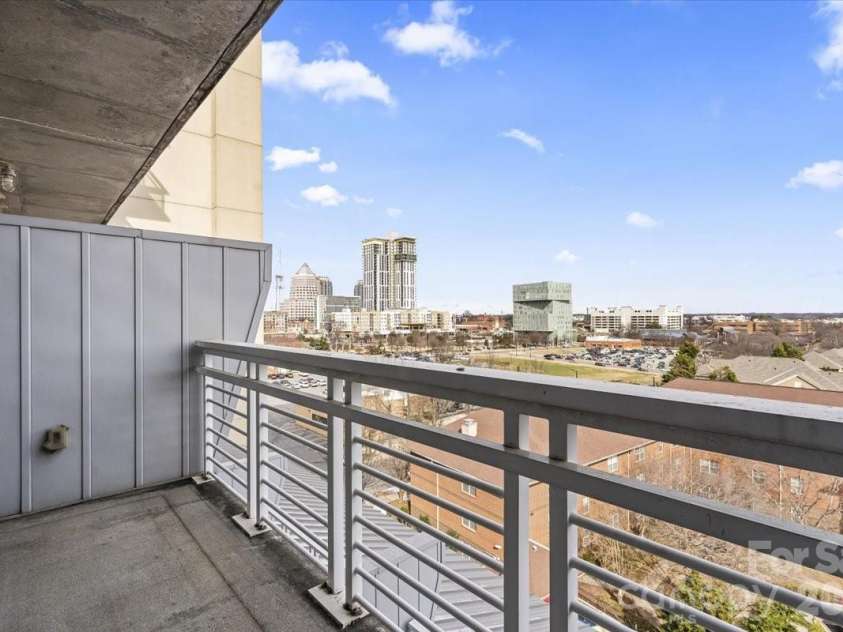 505 6th Street, Charlotte, NC 28202.  MLS# CAR4342509, YatesRealty ID 767. 