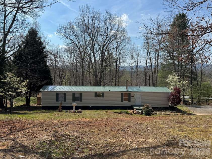 4861 Heavenly Lane, Morganton, NC 28655.  MLS# CAR4361001, YatesRealty ID 7670. 