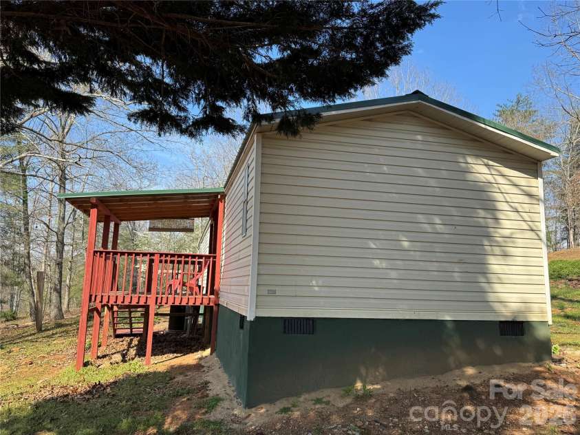 4861 Heavenly Lane, Morganton, NC 28655.  MLS# CAR4361001, YatesRealty ID 7670. 