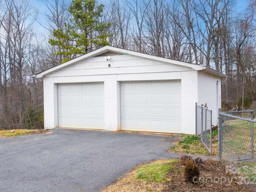 916 Powell Avenue, Valdese, NC 28690.  MLS# CAR4231799, YatesRealty ID 7672. 