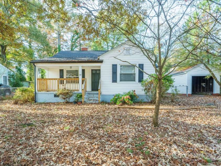 571 Hillandale Street, Concord, NC 28025.  MLS# CAR4200883, YatesRealty ID 7673. 