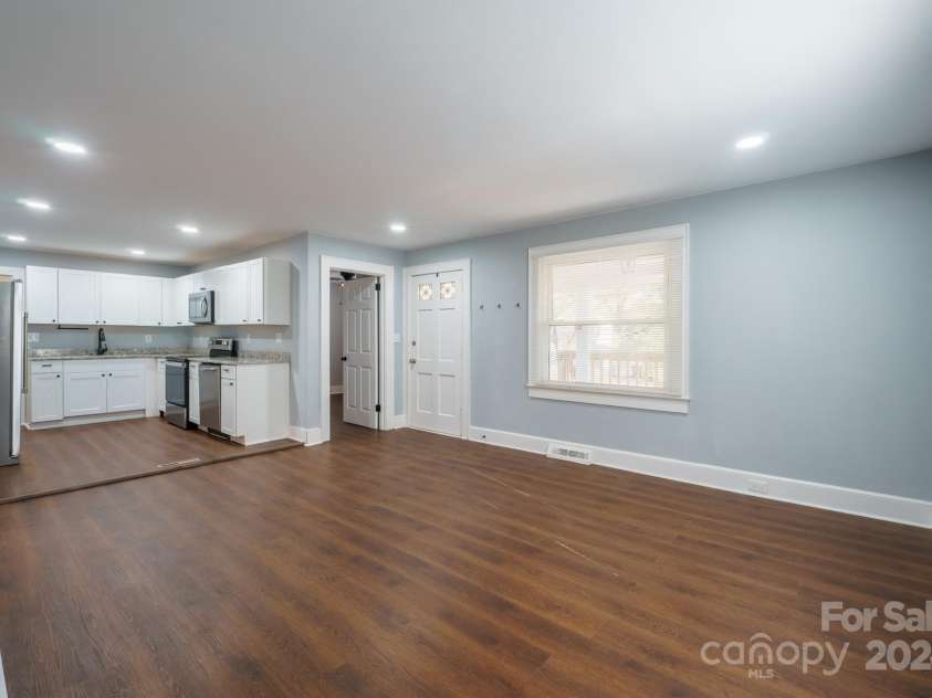571 Hillandale Street, Concord, NC 28025.  MLS# CAR4200883, YatesRealty ID 7673. 