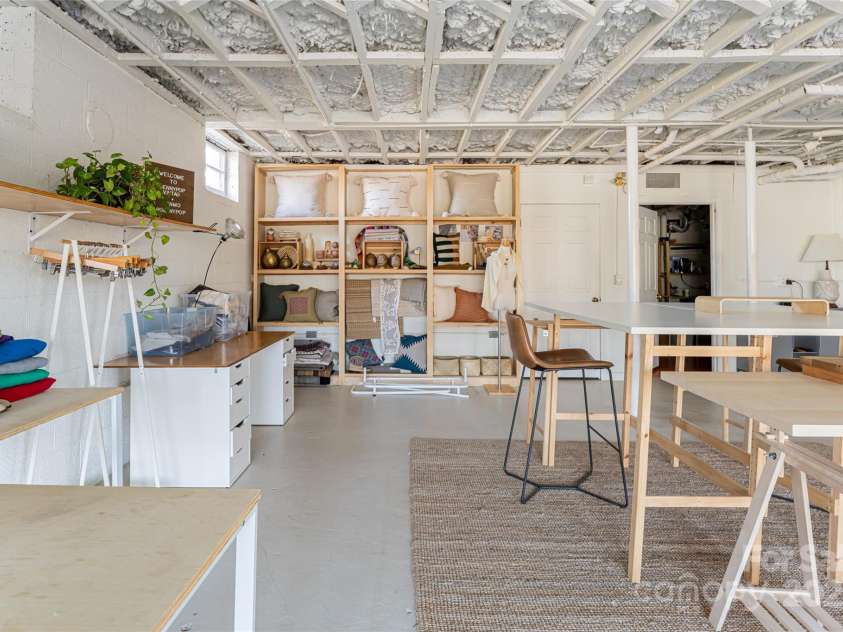 115 Elk Mountain Road, Asheville, NC 28804.  MLS# CAR4219629, YatesRealty ID 7675. Unit A