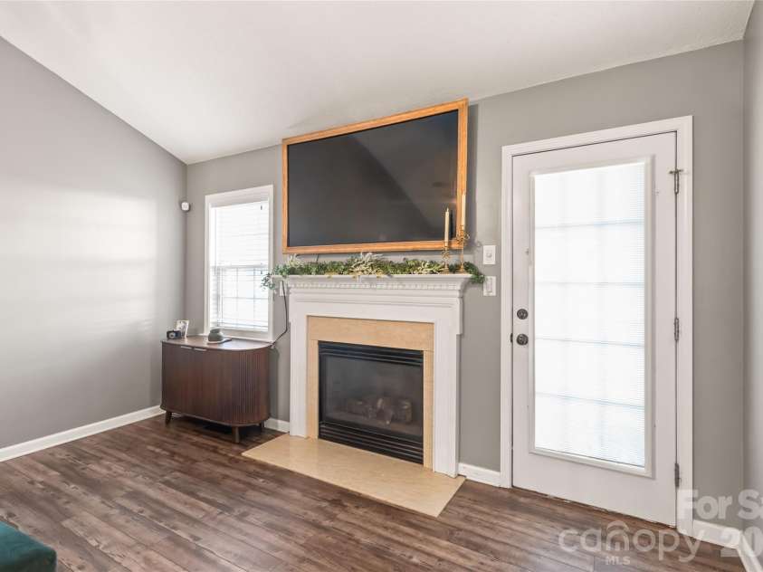 108 Deerfield Drive, Mount Holly, NC 28120.  MLS# CAR4352609, YatesRealty ID 7676. 