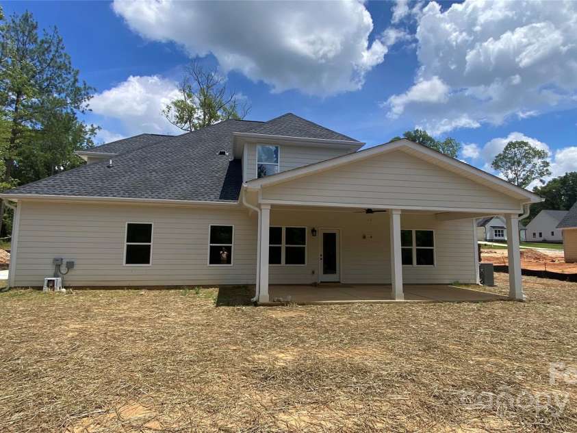 217 Heartland Drive, Rock Hill, SC 29732.  MLS# CAR4196738, YatesRealty ID 7676. 