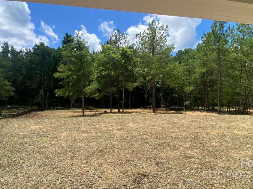 217 Heartland Drive, Rock Hill, SC 29732.  MLS# CAR4196738, YatesRealty ID 7676. 