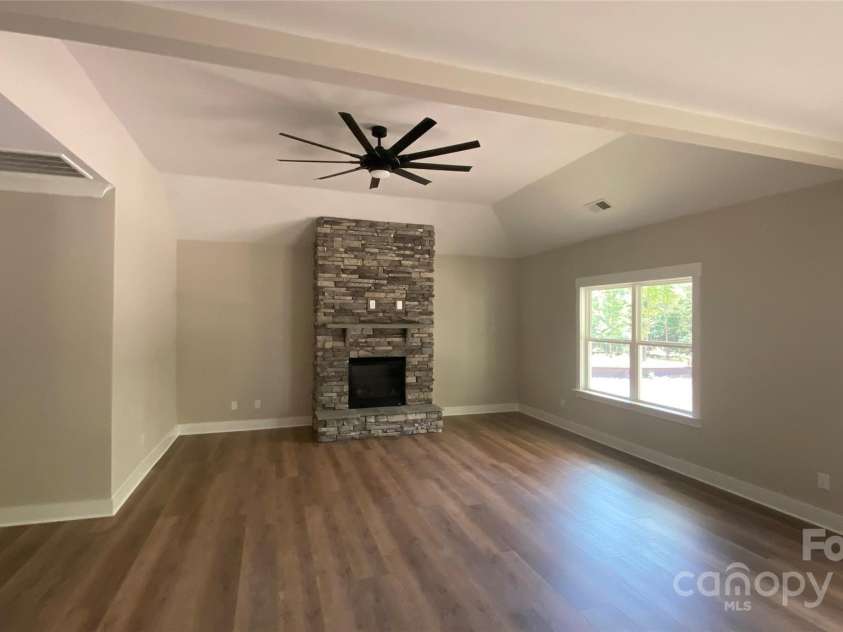 217 Heartland Drive, Rock Hill, SC 29732.  MLS# CAR4196738, YatesRealty ID 7676. 