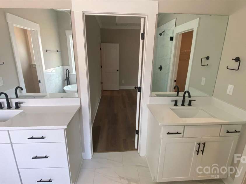 217 Heartland Drive, Rock Hill, SC 29732.  MLS# CAR4196738, YatesRealty ID 7676. 