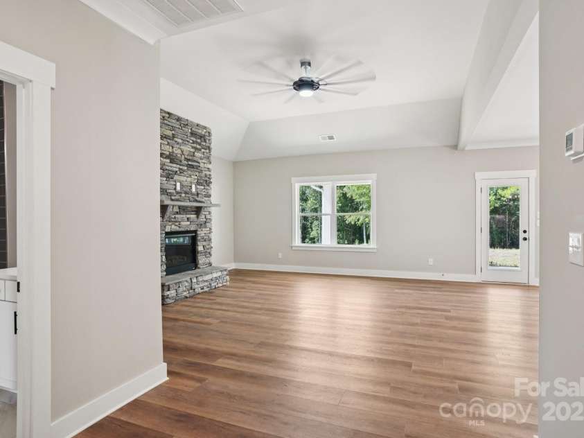 217 Heartland Drive, Rock Hill, SC 29732.  MLS# CAR4196738, YatesRealty ID 7676. 