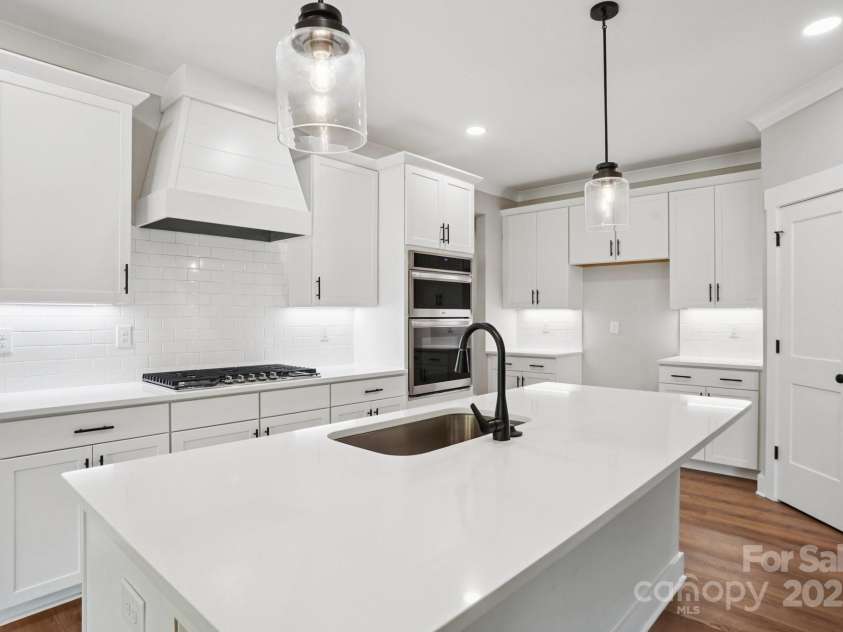 217 Heartland Drive, Rock Hill, SC 29732.  MLS# CAR4196738, YatesRealty ID 7676. 