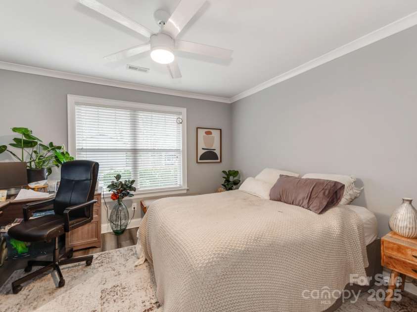 1916 Pegram Street, Charlotte, NC 28205.  MLS# CAR4228146, YatesRealty ID 7677. 