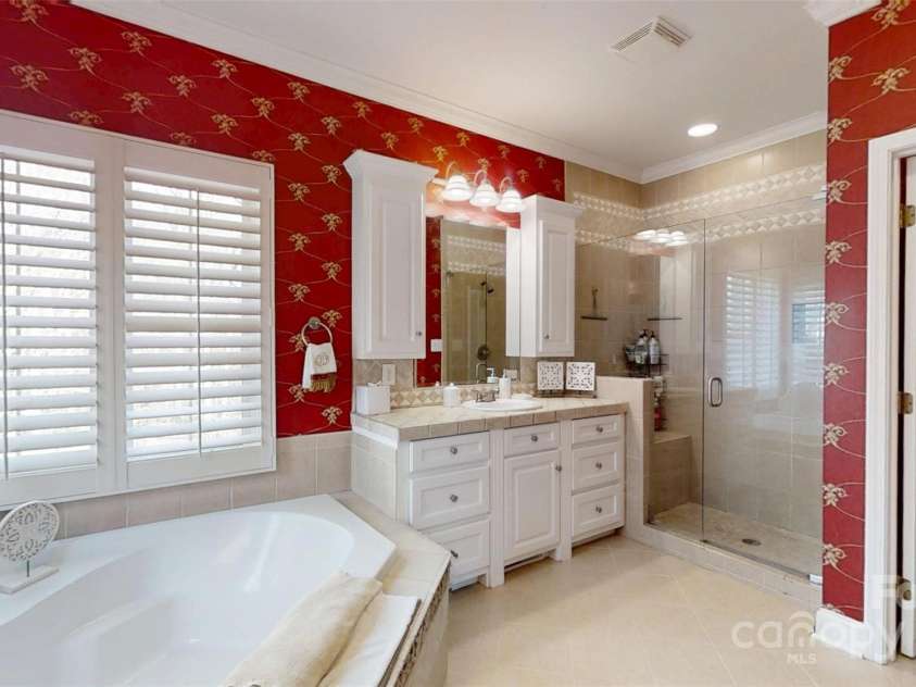 101 Saddletree Road, Lincolnton, NC 28092.  MLS# CAR4242277, YatesRealty ID 7678. 