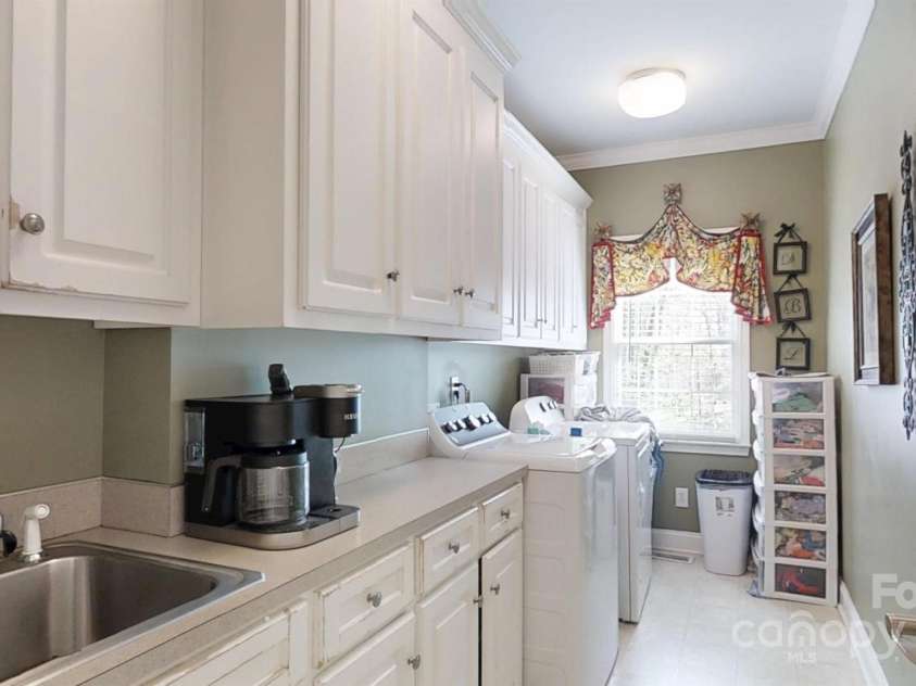 101 Saddletree Road, Lincolnton, NC 28092.  MLS# CAR4242277, YatesRealty ID 7678. 