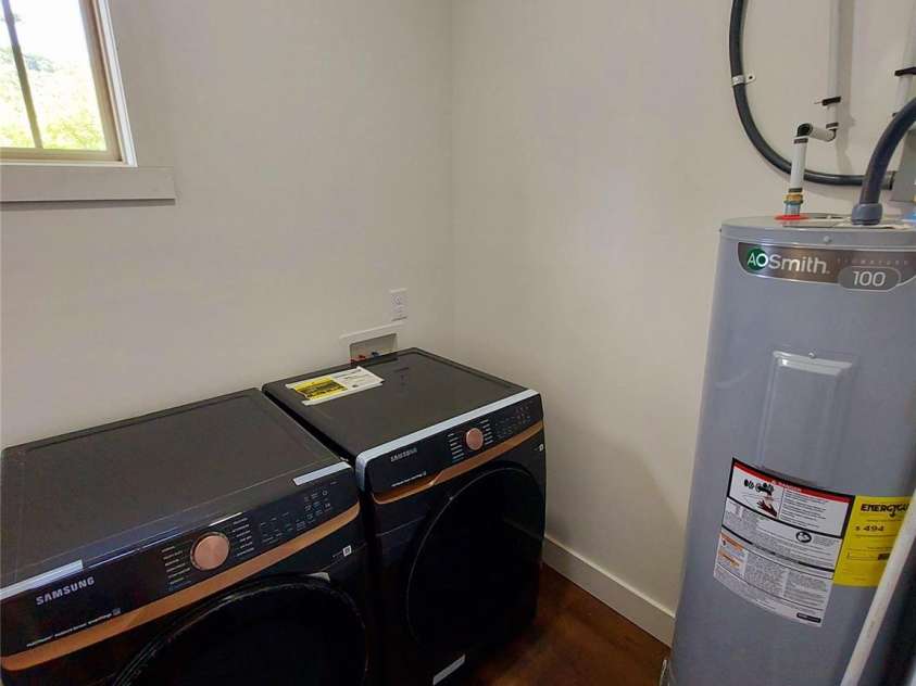 401 Constant Lane, Columbus, NC 28722.  MLS# CAR4258257, YatesRealty ID 768. 