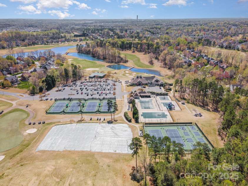 12723 Willingdon Road, Huntersville, NC 28078.  MLS# CAR4231528, YatesRealty ID 7680. 