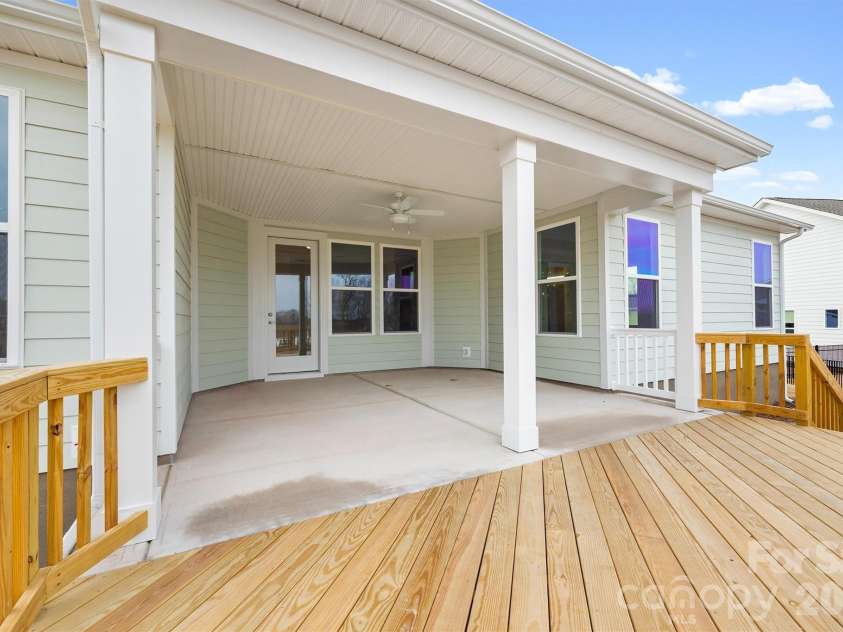 7012 Treetop Court, York, SC 29745.  MLS# CAR4338725, YatesRealty ID 7680. 