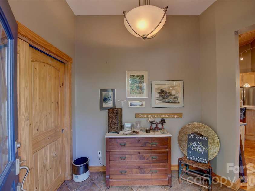 1024 Arrowhead Ridge Road, Spruce Pine, NC 28777.  MLS# CAR4297585, YatesRealty ID 7681. 