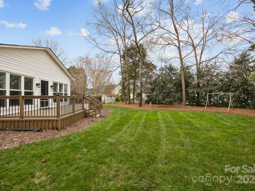 121 Yorkshire Drive, Salisbury, NC 28144.  MLS# CAR4233102, YatesRealty ID 7681. 