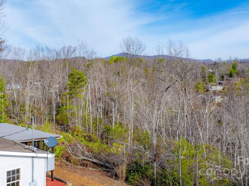 459 Vaughan Road, Spruce Pine, NC 28777.  MLS# CAR4300152, YatesRealty ID 7682. 
