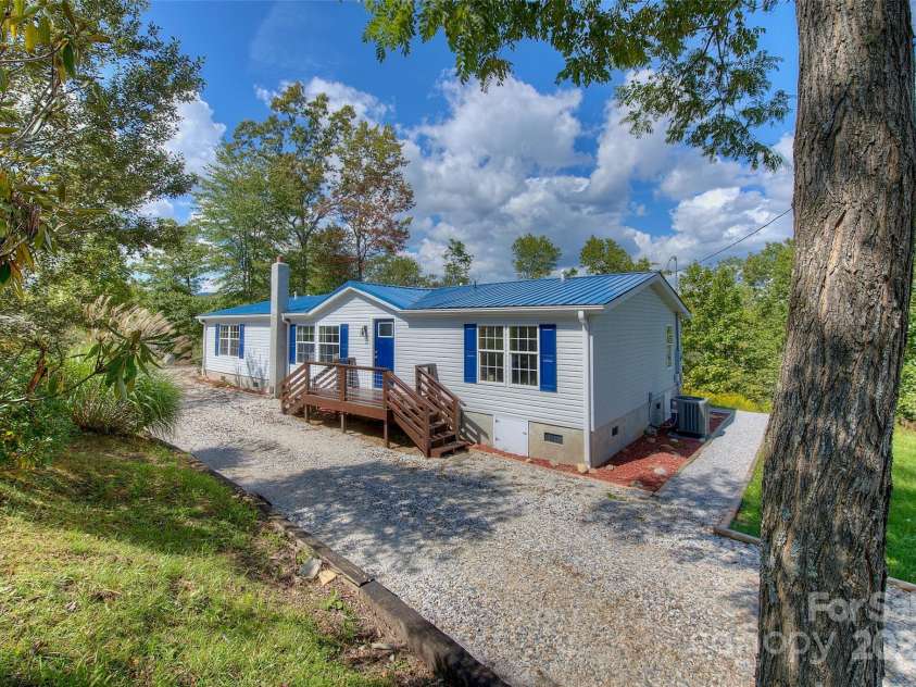 459 Vaughan Road, Spruce Pine, NC 28777.  MLS# CAR4300152, YatesRealty ID 7682. 