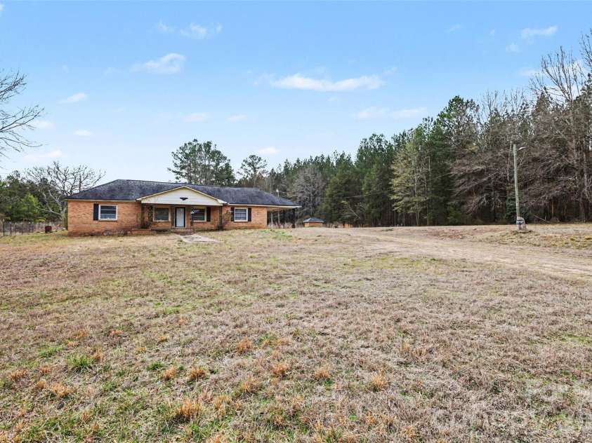 596 Armory Road, Chester, SC 29706.  MLS# CAR4350766, YatesRealty ID 7683. 