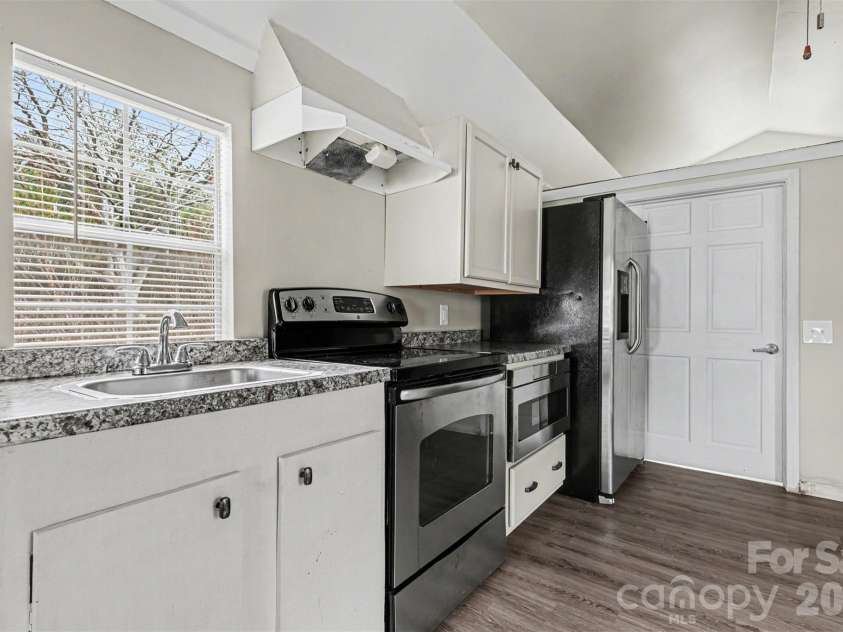 596 Armory Road, Chester, SC 29706.  MLS# CAR4350766, YatesRealty ID 7683. 