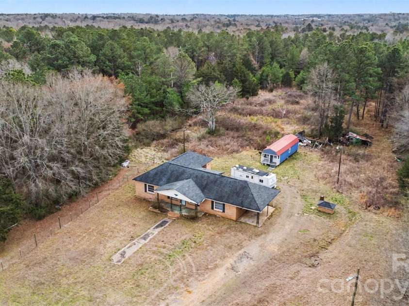 596 Armory Road, Chester, SC 29706.  MLS# CAR4350766, YatesRealty ID 7683. 