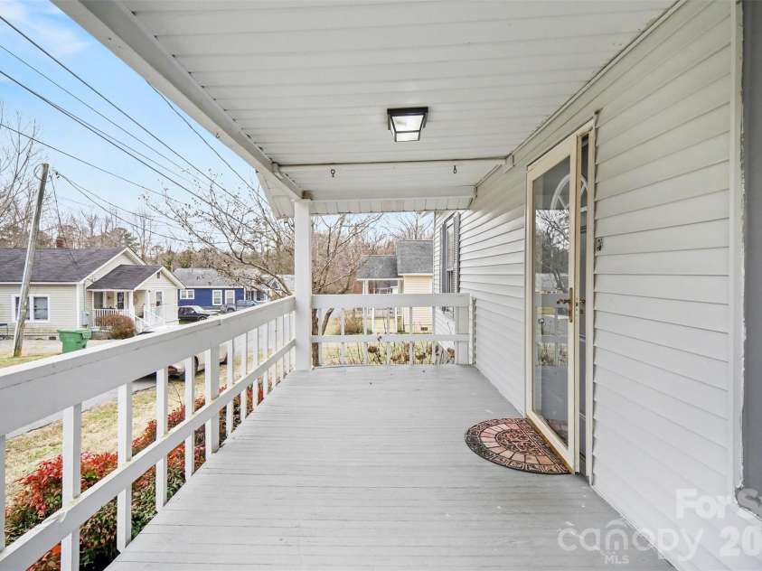 304 Adrian Street, Mount Holly, NC 28120.  MLS# CAR4351000, YatesRealty ID 7684. 